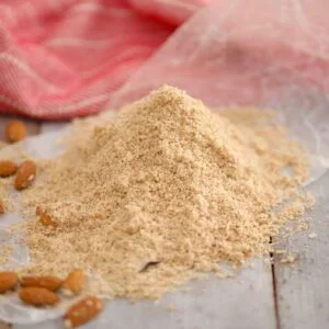 প্রিমিয়াম মিক্স জাফরান  বাদাম- মিল্কশেক পাউডার